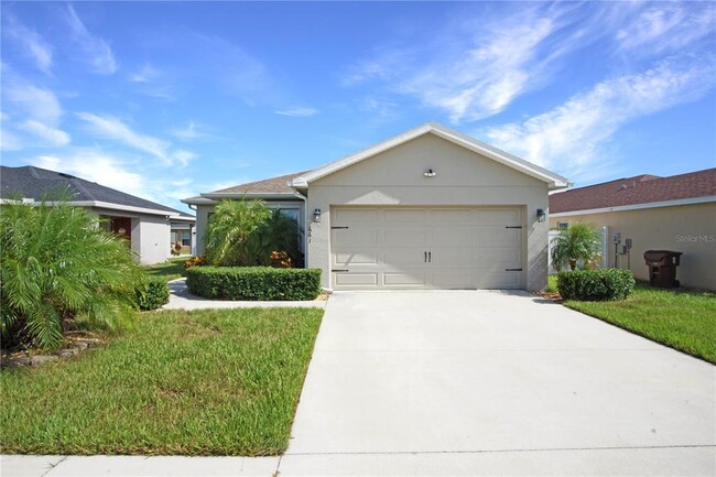 661 Persian Dr in Haines City, FL - Building Photo - Building Photo