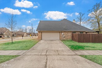 200 Southern Creek Cir in Haughton, LA - Building Photo - Building Photo