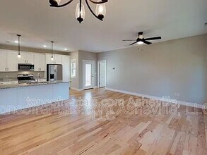 583 Fairview Rd in Asheville, NC - Building Photo - Building Photo
