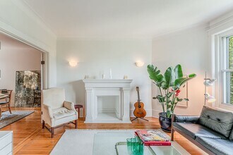 1470 Bernard Ave in Outremont, QC - Building Photo - Building Photo