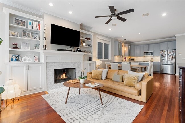 1018 N Hermitage Ave in Chicago, IL - Building Photo - Building Photo