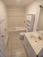 58 Mansfield St, Unit 3 in Boston, MA - Foto de edificio - Building Photo