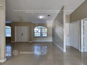 18329 SW 152nd Ave in Miami, FL - Building Photo - Building Photo