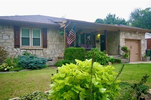 3832 NW 17th St in Oklahoma City, OK - Building Photo