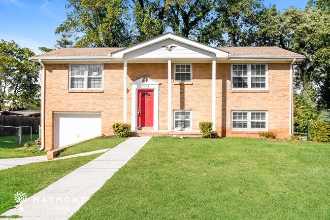 property at 2904 Broadview Dr NW