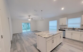 329 Marion Oaks Blvd in Ocala, FL - Building Photo - Building Photo