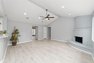 12707 W Club Ln in Houston, TX - Building Photo - Building Photo
