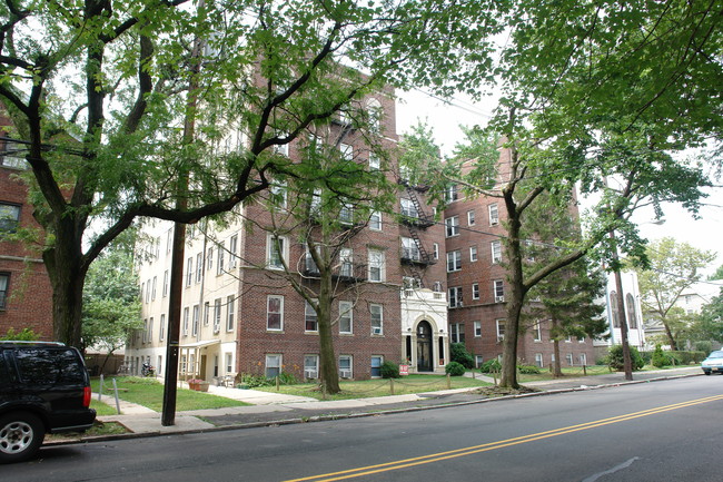 750-758 Jersey Ave in Elizabeth, NJ - Building Photo - Building Photo