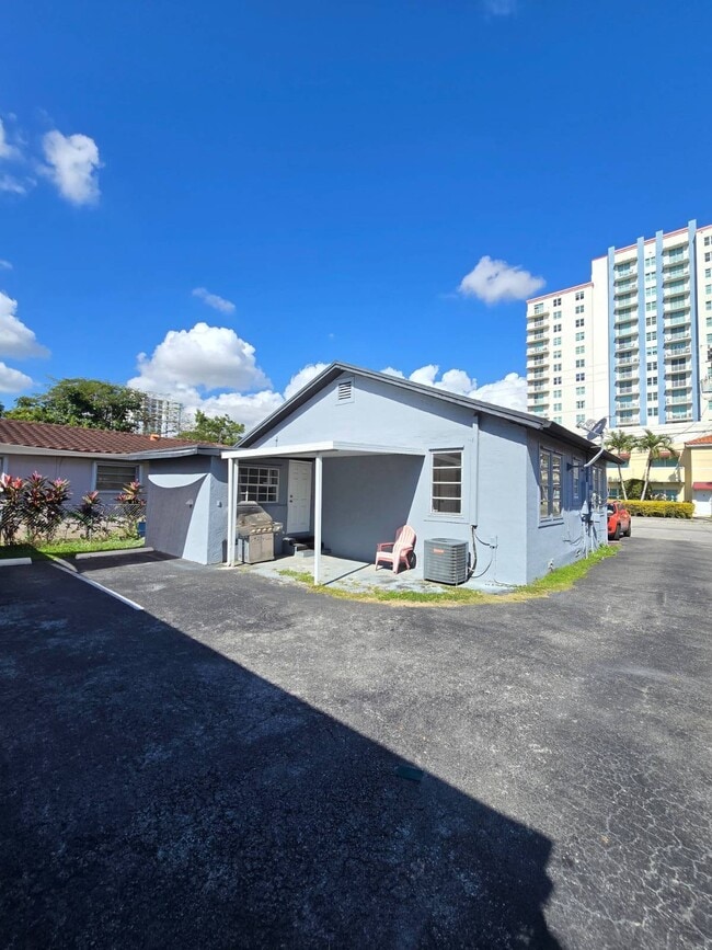 property at 3014 SW 22nd Terrace