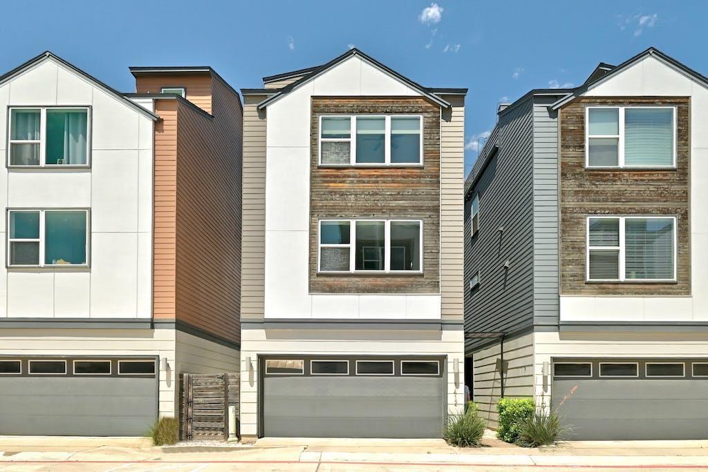 1412 Waterloo Shore Ln in Austin, TX - Building Photo