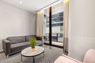 801 S Miami Ave in Miami, FL - Building Photo - Building Photo