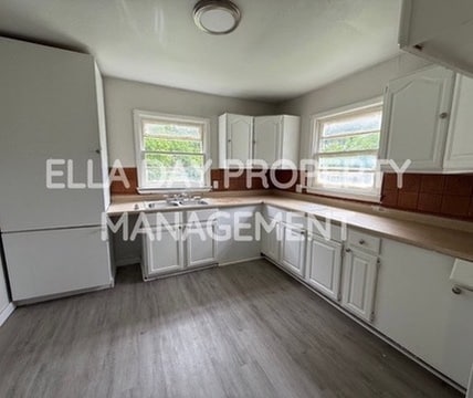 828 N Terrace Dr in Wichita, KS - Building Photo - Building Photo
