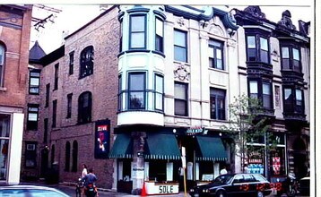 917 W Armitage Ave in Chicago, IL - Building Photo - Building Photo