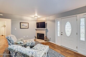 419 E 2nd St, Unit 1 in Long Beach, MS - Building Photo - Building Photo