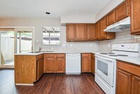 5809 Village Forest Ct photo'