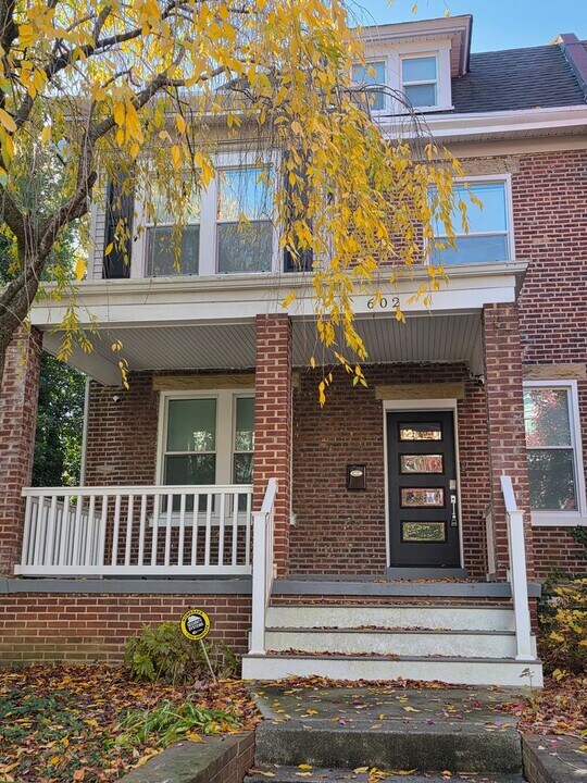 602 W 19th St in Wilmington, DE - Building Photo