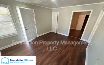 2303 Longstreet Dr in Memphis, TN - Building Photo - Building Photo