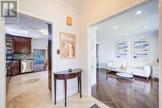 98 Weldrick Rd W in Richmond Hill, ON - Building Photo - Building Photo