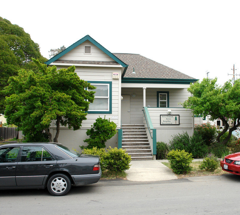 16312 3rd St in Guerneville, CA - Building Photo