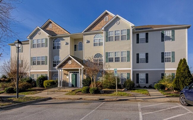 property at 6105 Hedgecock Cir
