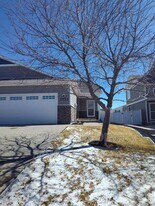 3733 Gunsmoke Rd in Cheyenne, WY - Building Photo