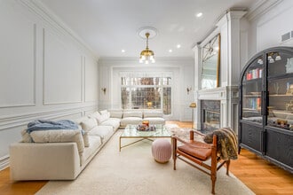 16646 Brooklane Blvd in Northville, MI - Building Photo - Building Photo