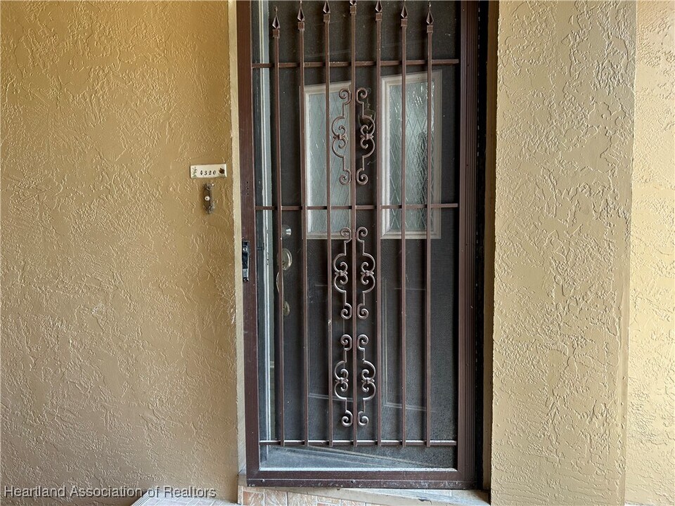 4320 Lafayette Ave in Sebring, FL - Building Photo