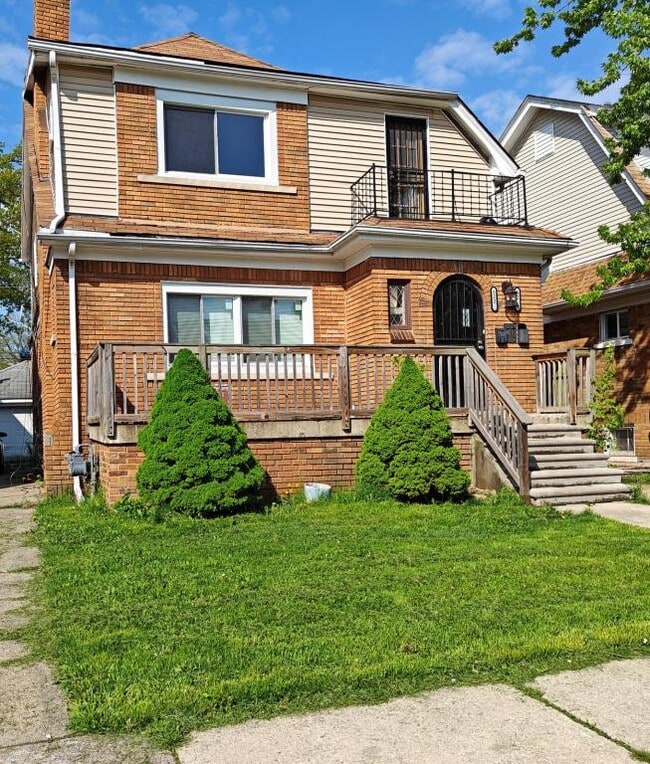 property at 5227 Devonshire Rd