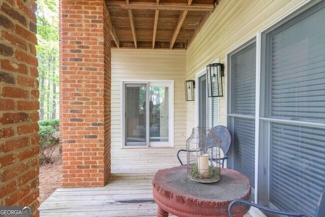 property at 1020 Cupp Ln