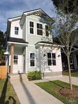 706 N F St in Pensacola, FL - Building Photo