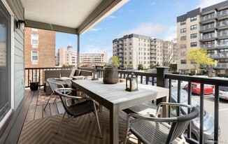 847 E Broadway in Long Beach, NY - Building Photo