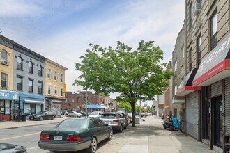474 Ralph Ave in Brooklyn, NY - Building Photo - Building Photo
