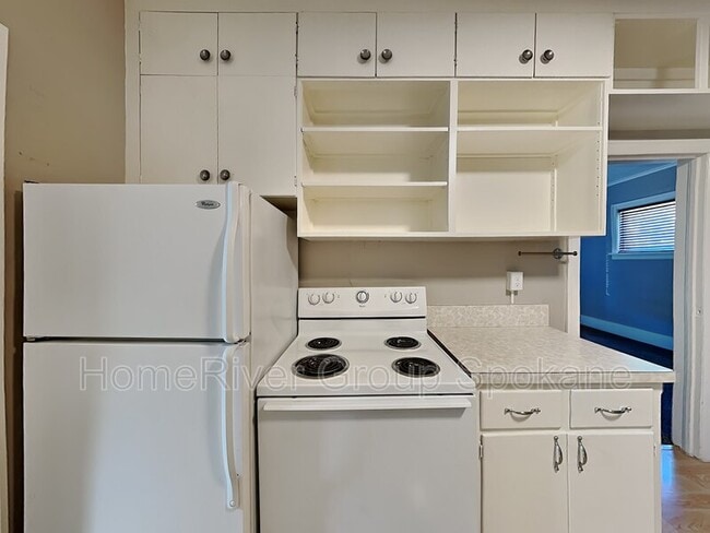 property at 1834 E 6th Ave