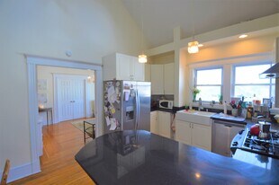 14 Breck Ave, Unit 22 in Boston, MA - Building Photo