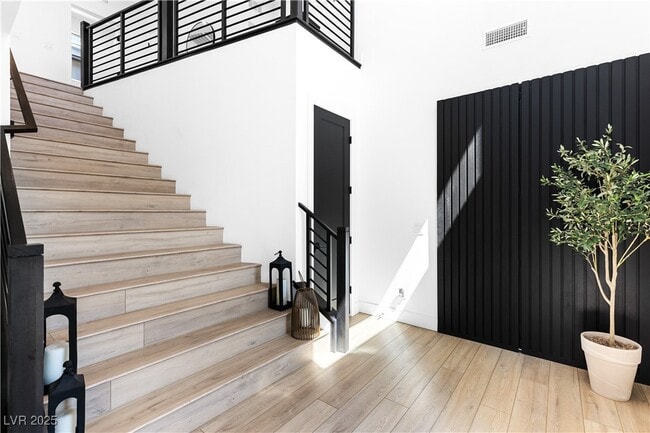 property at 4207 Orchard Run Ave