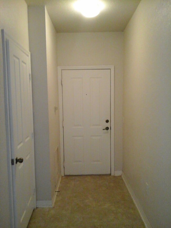 2008 Hemingway Cir in Haines City, FL - Building Photo - Building Photo