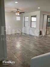 264 N 69th Pl in Mesa, AZ - Building Photo - Building Photo