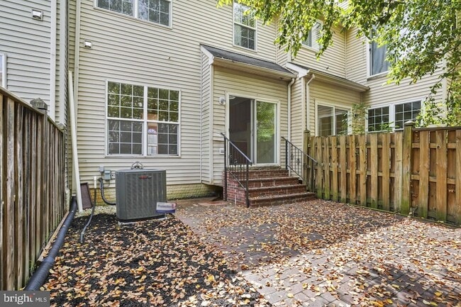 3140 Galaxy Way in Laurel, MD - Building Photo - Building Photo