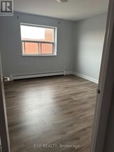 579 Clare Ave in Welland, ON - Building Photo - Building Photo