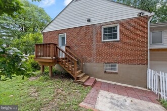 2913 Collins Ave in Silver Spring, MD - Building Photo - Building Photo