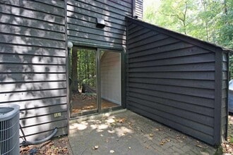 1542 Birnam Dr in Charlottesville, VA - Building Photo - Building Photo