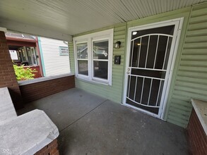 557 N Dearborn St in Indianapolis, IN - Building Photo - Building Photo