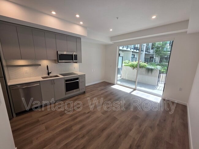 property at 1274-1274 Devonshire Ave