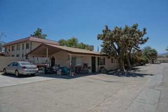 7411 Cherokee Trl in Yucca Valley, CA - Building Photo - Other