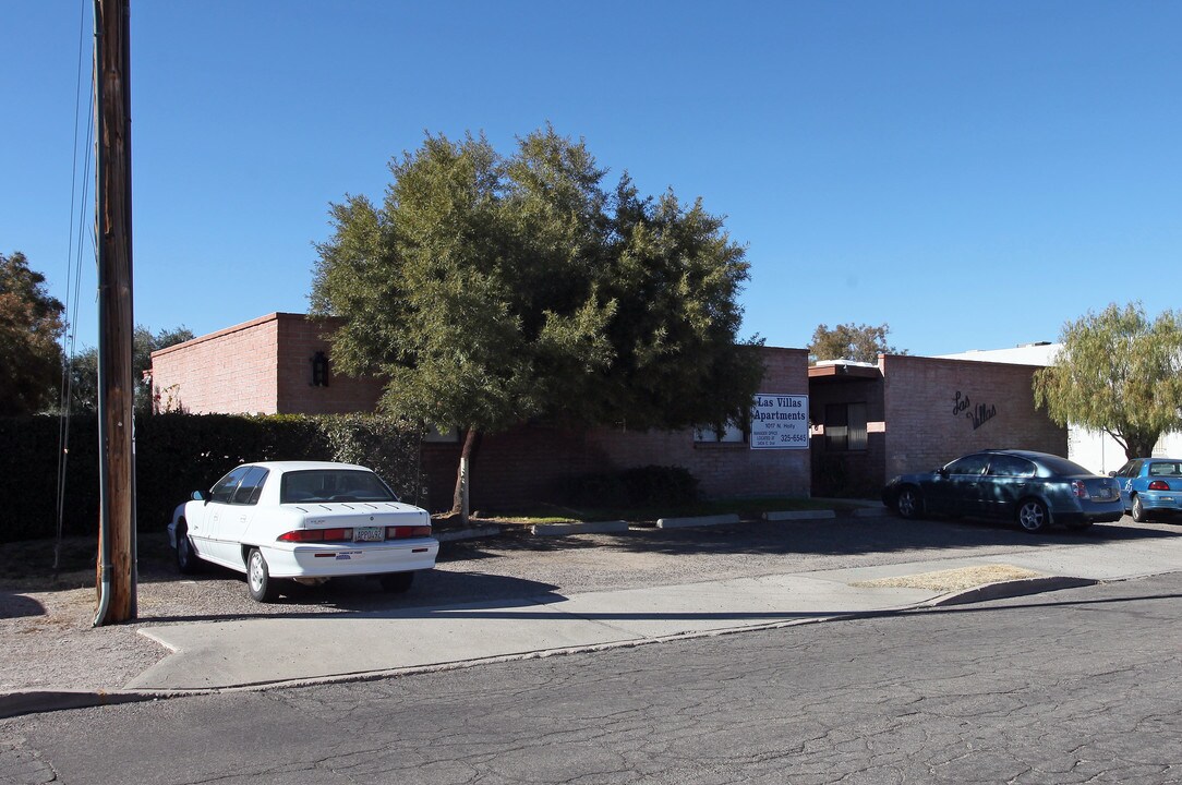 Las Villas Apartments in Tucson, AZ - Building Photo