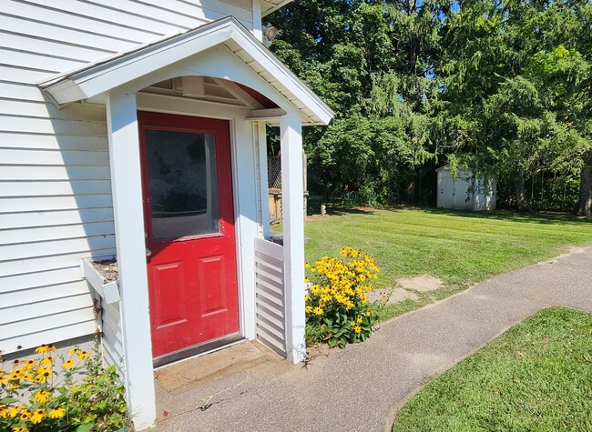 9 Lapointe St in Winooski, VT - Building Photo - Building Photo