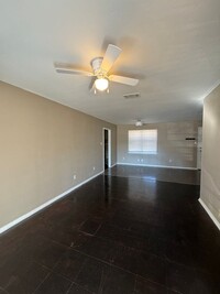 6120 Tierra Dr in Shreveport, LA - Foto de edificio - Building Photo