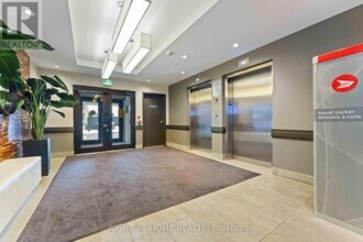 120 Prestige Cir in Ottawa, ON - Building Photo - Building Photo