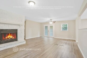 438 Mt Vista Rd in Stone Mountain, GA - Foto de edificio - Building Photo