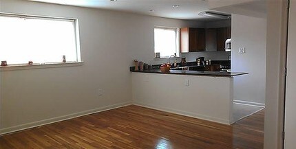 Allens Lane Apartments in Philadelphia, PA - Foto de edificio - Interior Photo